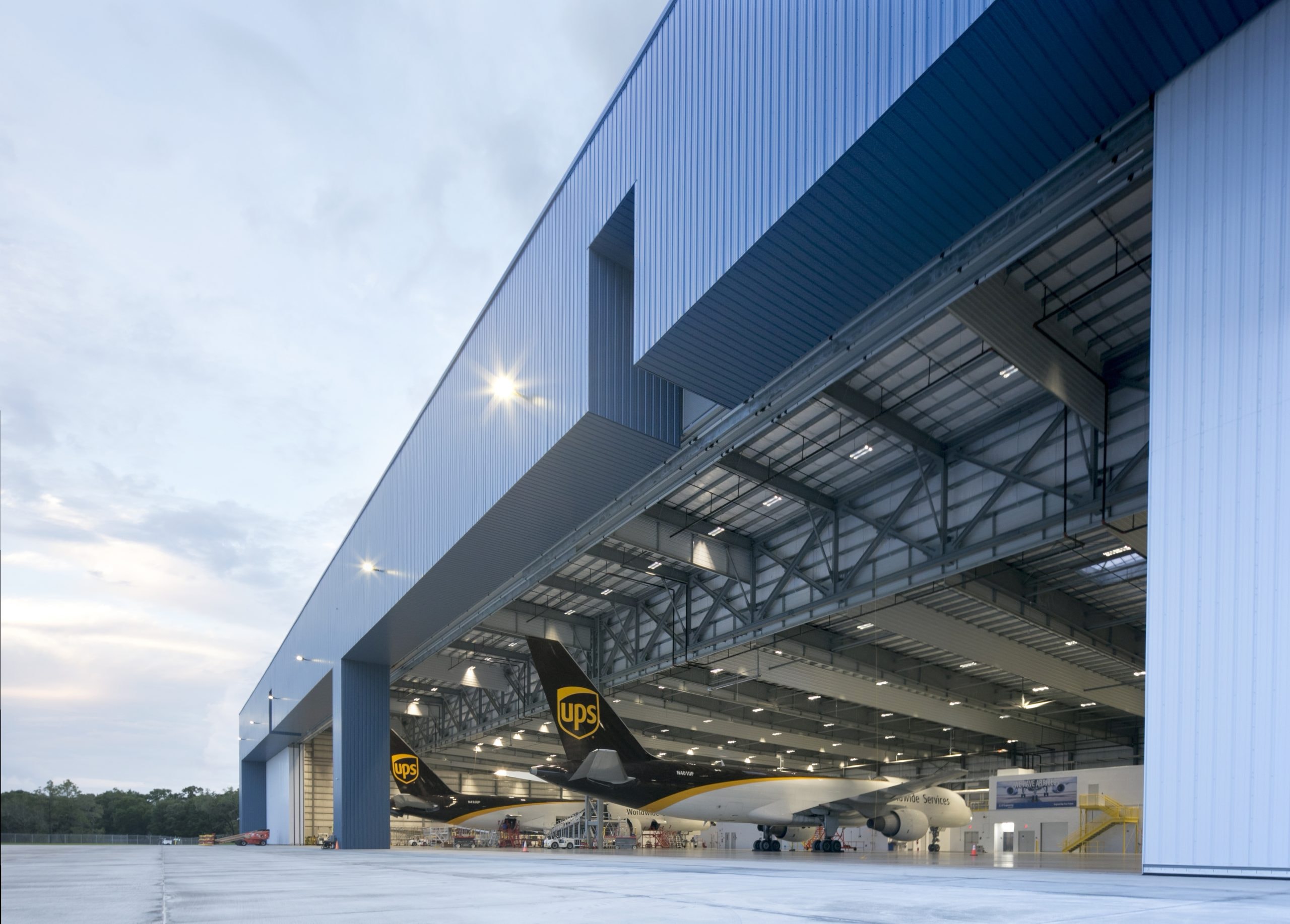 VT Mobile Aerospace Engineering — Pensacola, FL — Hangar Interior